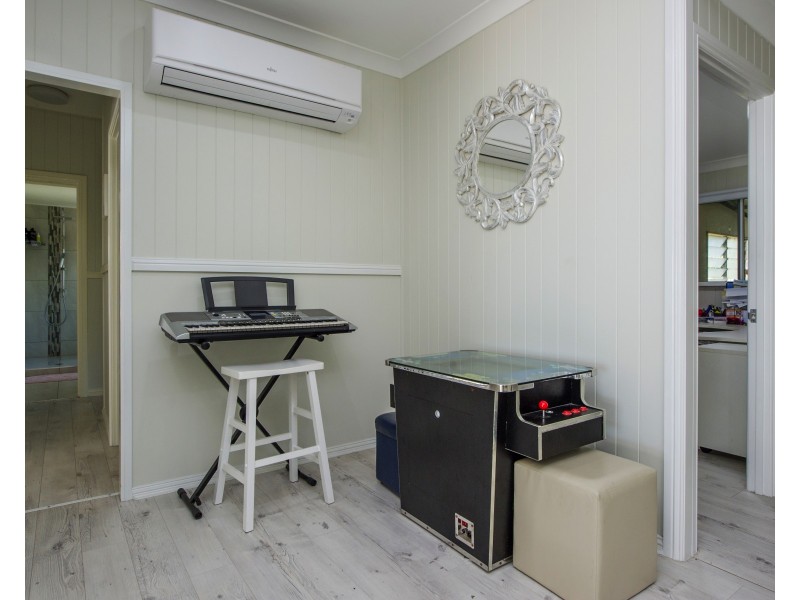 10 The Esplanade, Nelly Bay QLD 4819