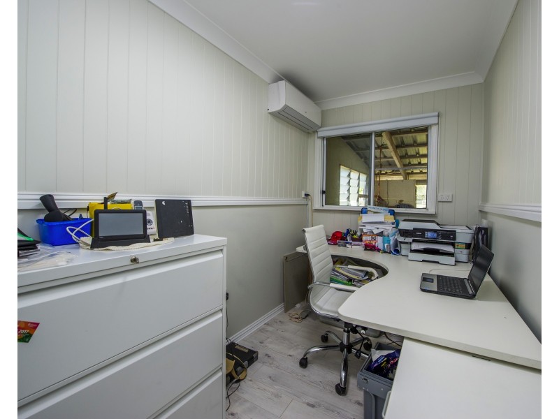 10 The Esplanade, Nelly Bay QLD 4819