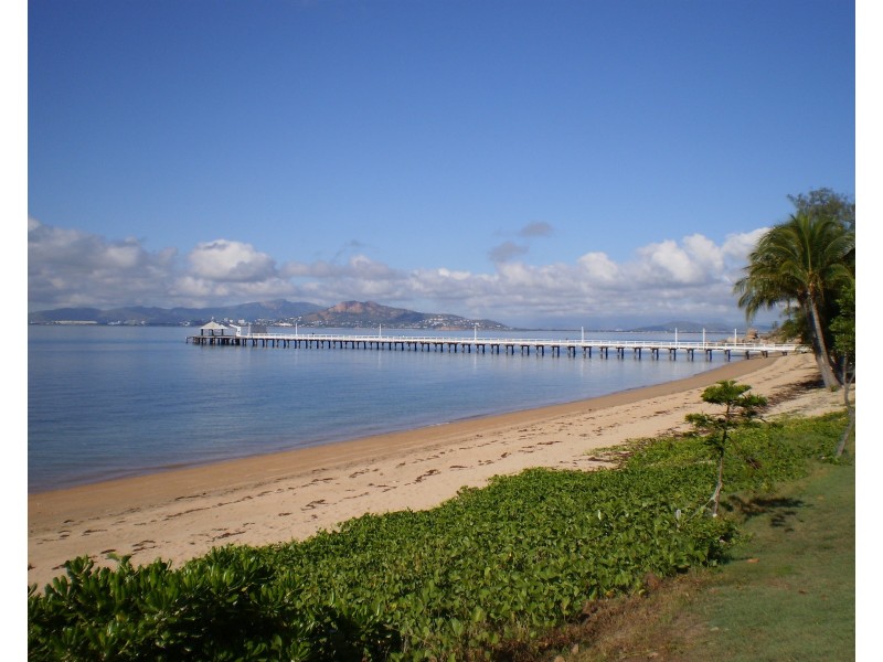 6 Granite Street, Picnic Bay QLD 4819