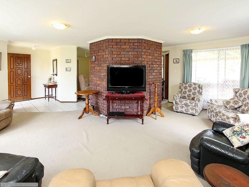 175 Elizabeth Street, Urangan QLD 4655