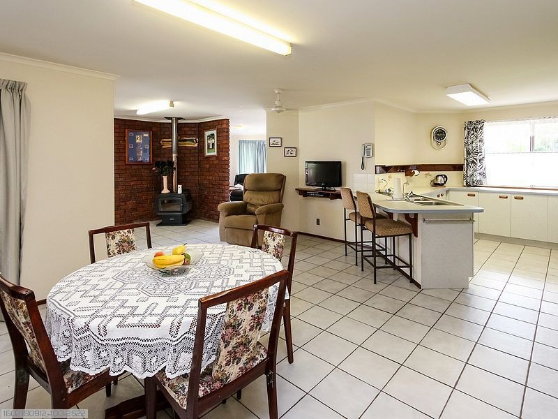 175 Elizabeth Street, Urangan QLD 4655