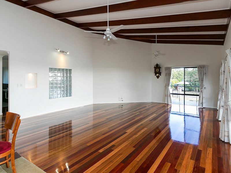 16 Swan Drive, Booral QLD 4655