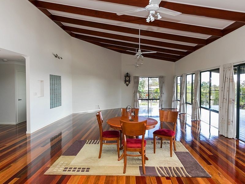 16 Swan Drive, Booral QLD 4655
