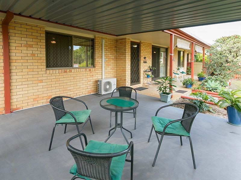 2 Sandalan Way, Urangan QLD 4655