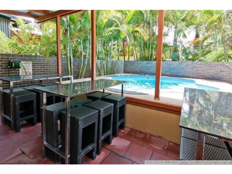9/136 Pulgul Street, Urangan QLD 4655