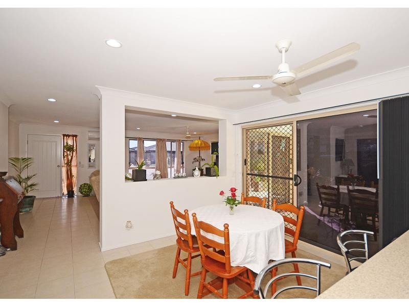 10 Forrest Court, Urraween QLD 4655