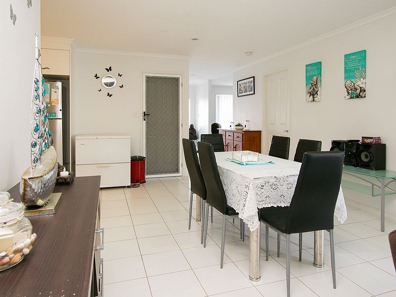19 Moonstone Drive, Urangan QLD 4655