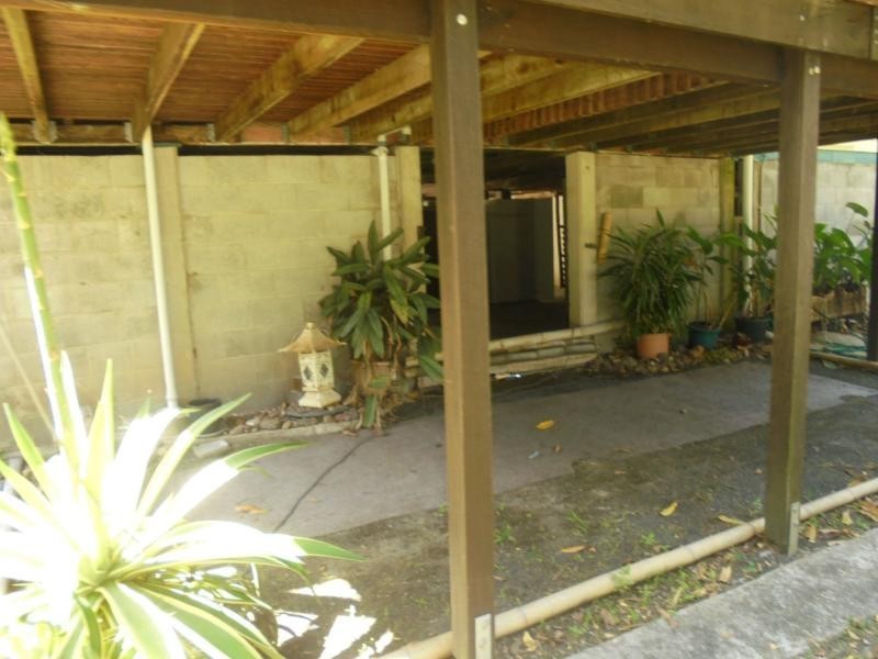 76 Lower Thomas Street, Howard QLD 4659