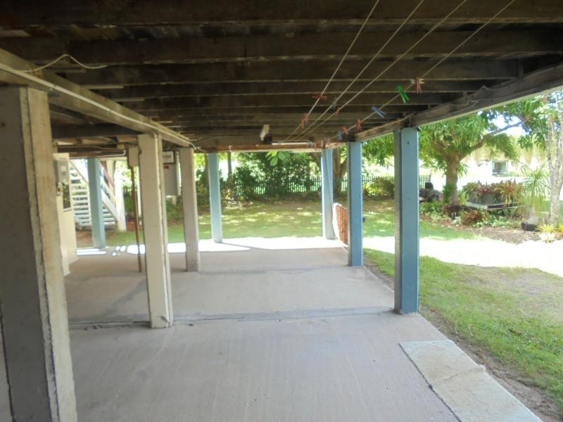 76 Lower Thomas Street, Howard QLD 4659