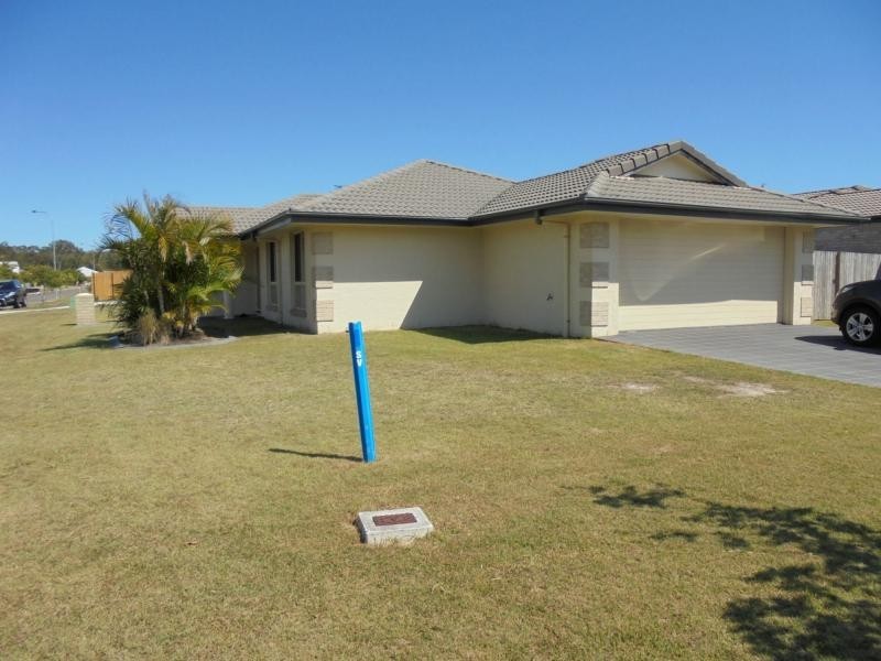 8 Magellan Circuit, Urraween QLD 4655