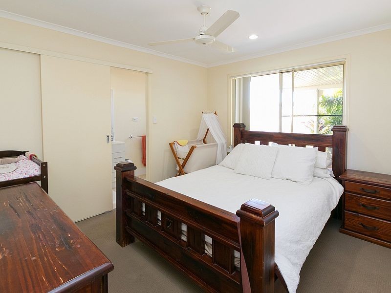 66 Moonstone Drive, Urangan QLD 4655