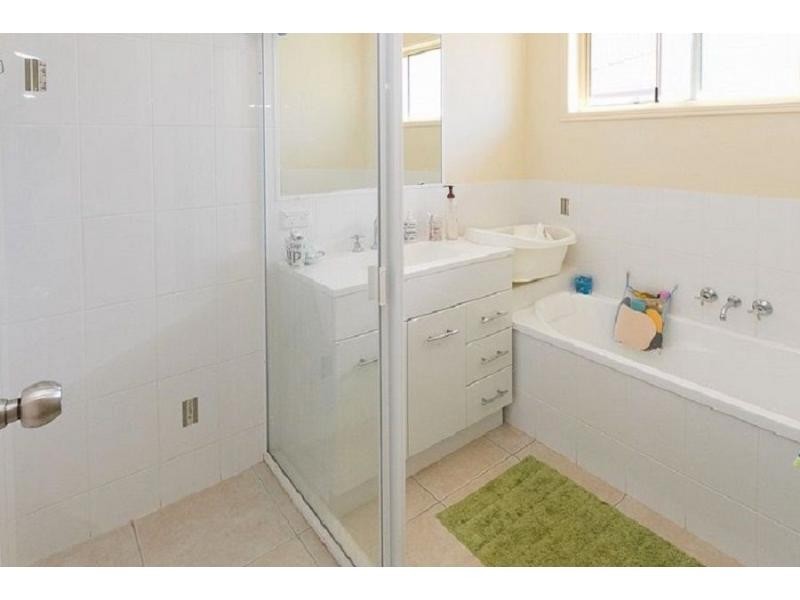66 Moonstone Drive, Urangan QLD 4655