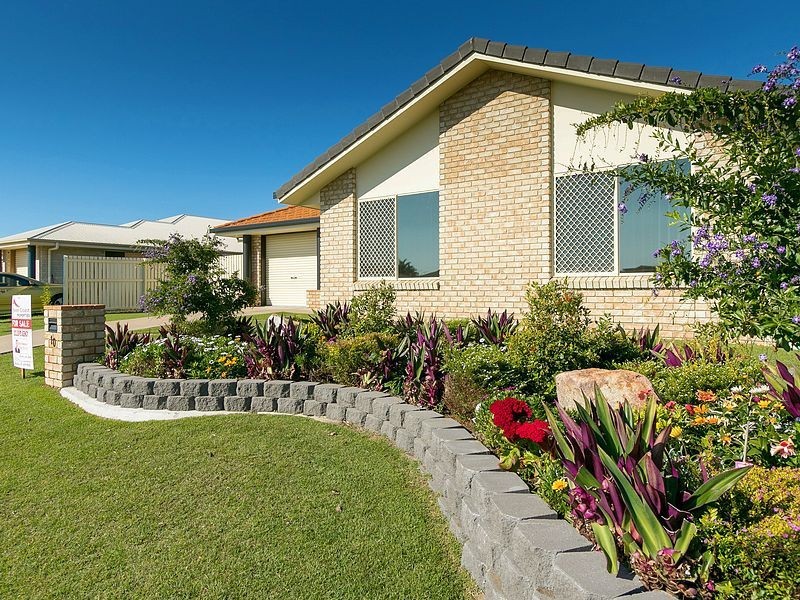 10 Gumtree Drive, Urraween QLD 4655