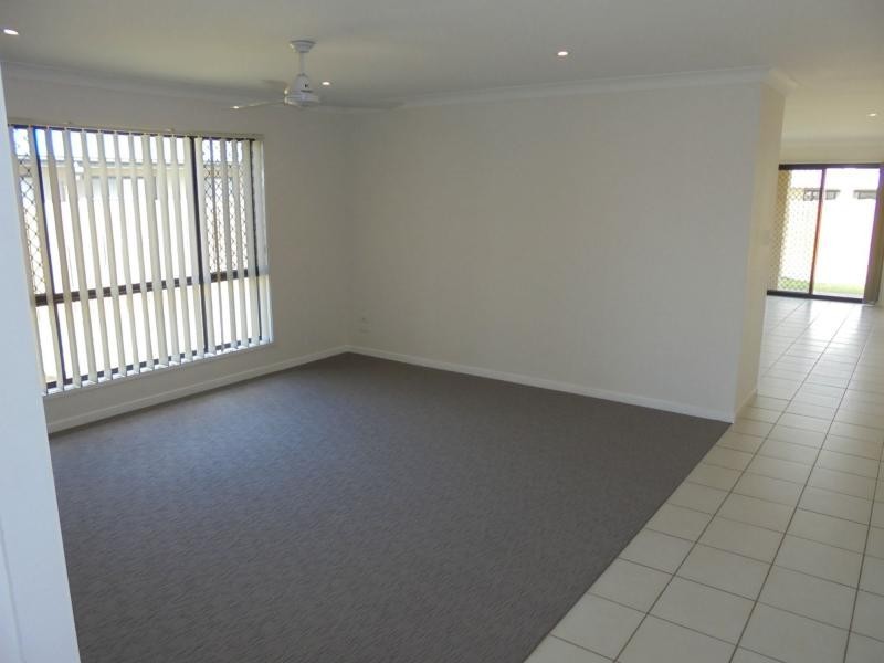 20 Fishburn Way, Eli Waters QLD 4655