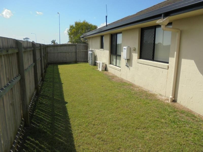 20 Fishburn Way, Eli Waters QLD 4655