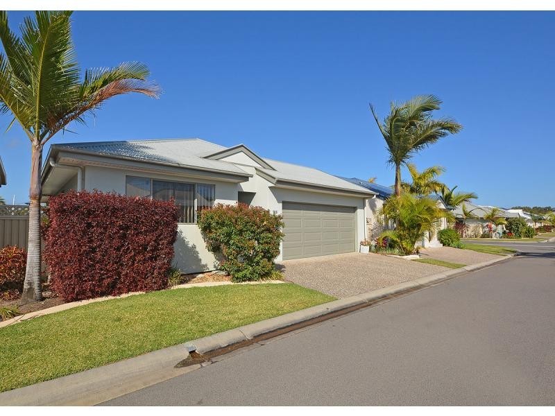 185/25 PALM LAKES , Hervey Bay, Eli Waters QLD 4655