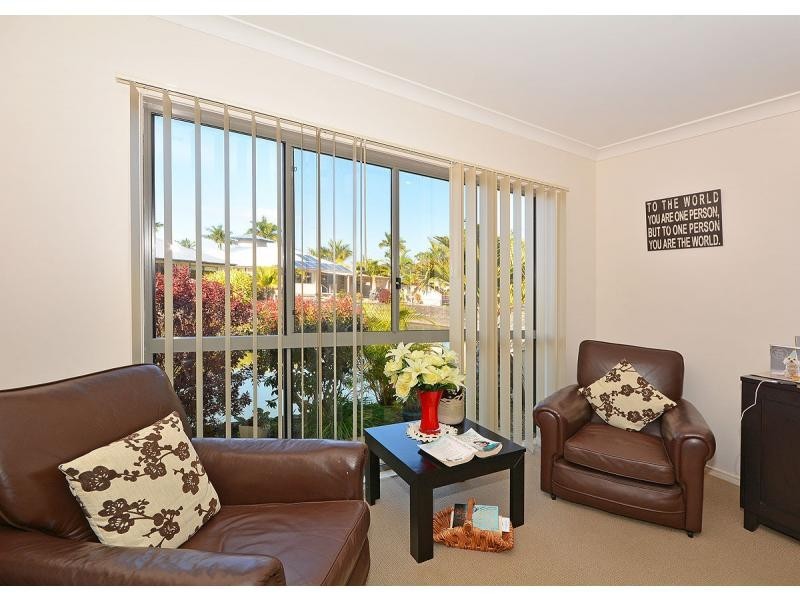 185/25 PALM LAKES , Hervey Bay, Eli Waters QLD 4655