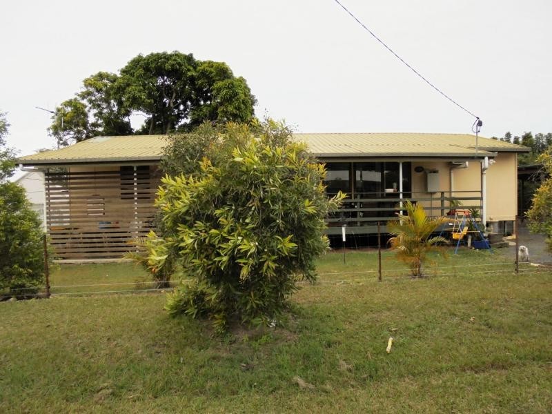 36 James Street, Howard QLD 4659
