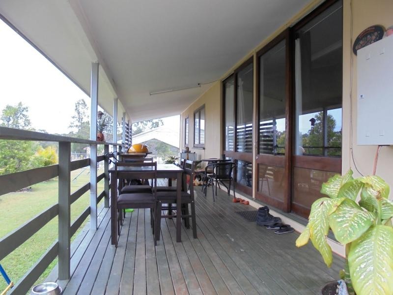 36 James Street, Howard QLD 4659