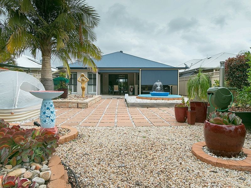 Villa 58/25 PALM LAKES , Hervey Bay, Eli Waters QLD 4655