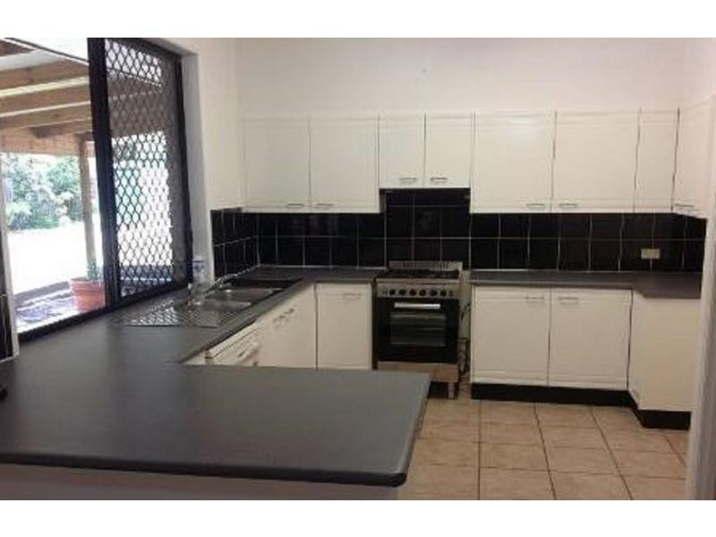 10 Mitchell Avenue, Craignish QLD 4655