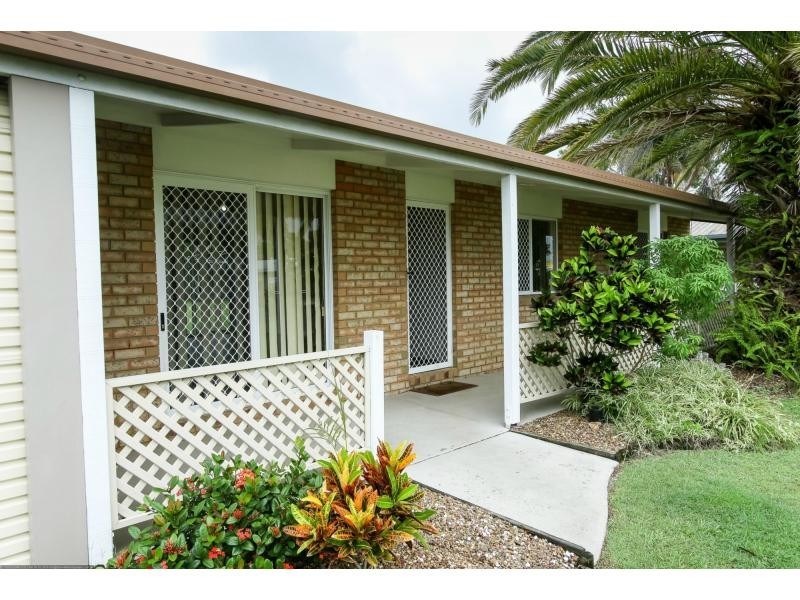58 Old Maryborough Road, Pialba QLD 4655