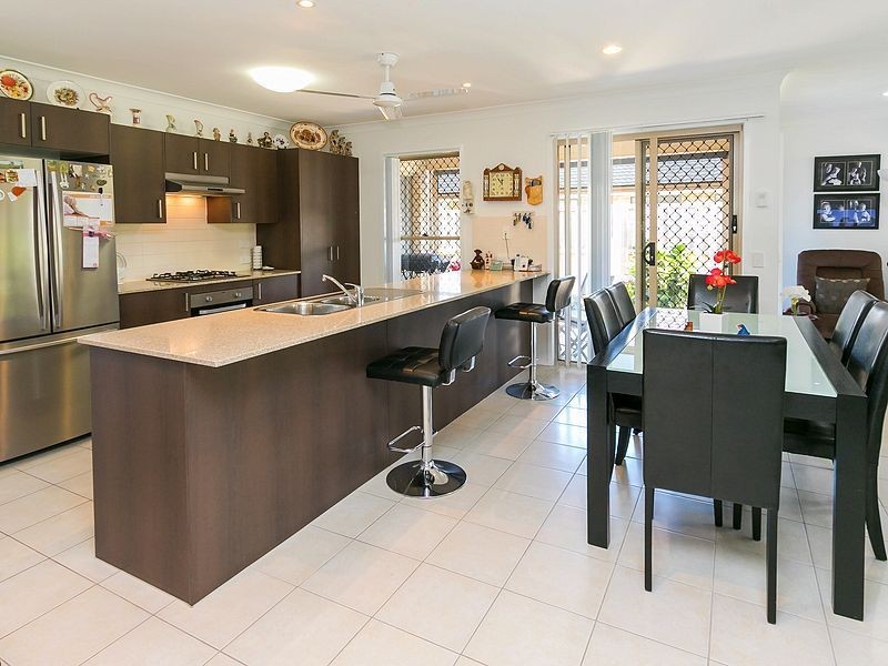 4 Kennedy Court, Urraween QLD 4655