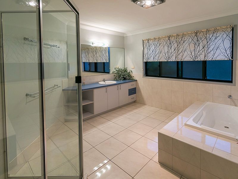 4 Coogera Court, Dundowran Beach QLD 4655