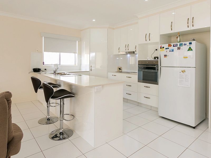 31/25 PALM LAKES, Eli Waters QLD 4655