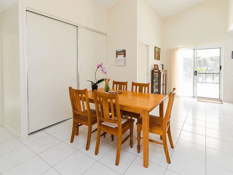 31/25 PALM LAKES, Eli Waters QLD 4655
