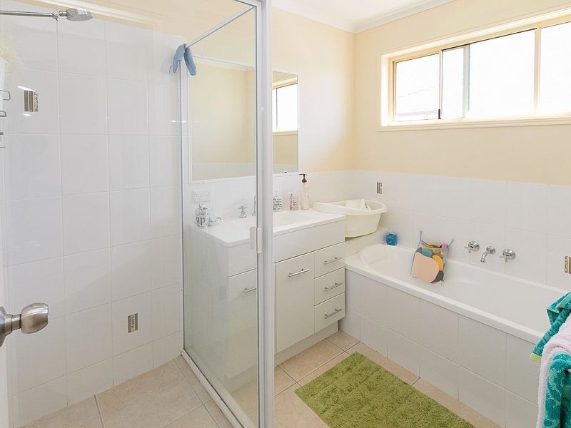 66 Moonstone Drive, Urangan QLD 4655
