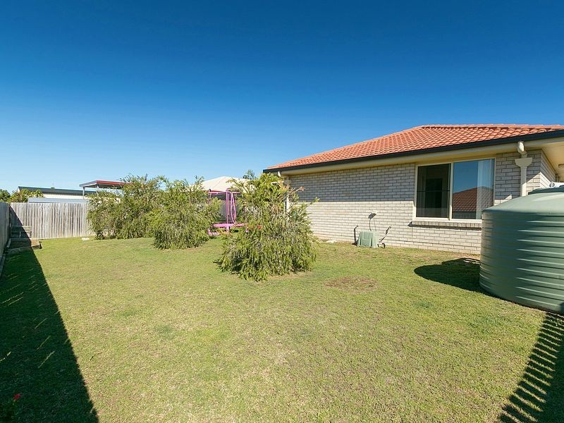 66 Moonstone Drive, Urangan QLD 4655