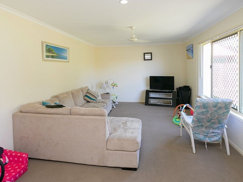 66 Moonstone Drive, Urangan QLD 4655