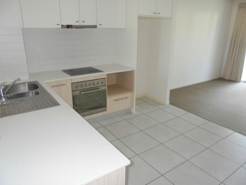 70/68 Pulgul Street, Urangan QLD 4655
