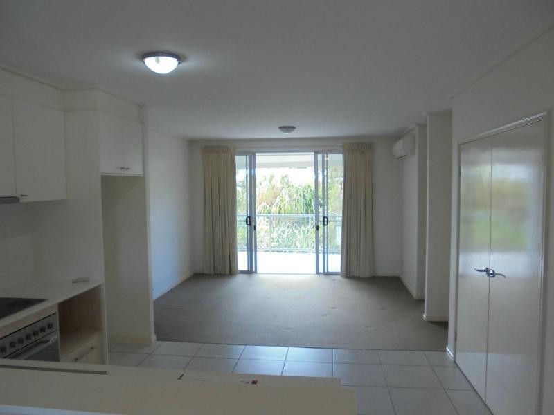 70/68 Pulgul Street, Urangan QLD 4655