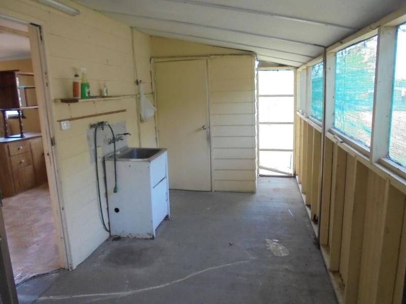 44 Hunter Street, Torbanlea QLD 4662