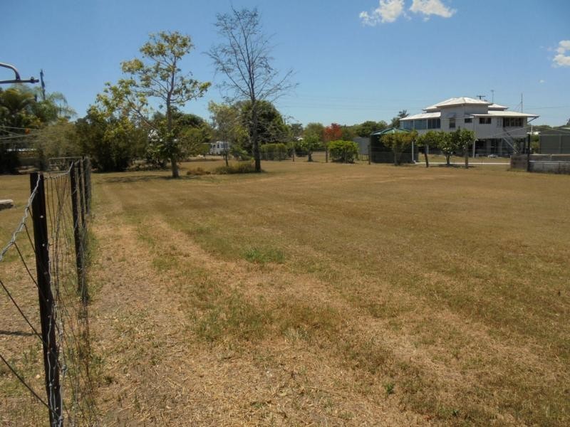 44 Hunter Street, Torbanlea QLD 4662