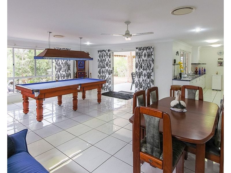 36 Spinnaker Drive, Point Vernon QLD 4655