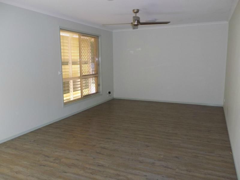 22 Merlin Drive, Urangan QLD 4655