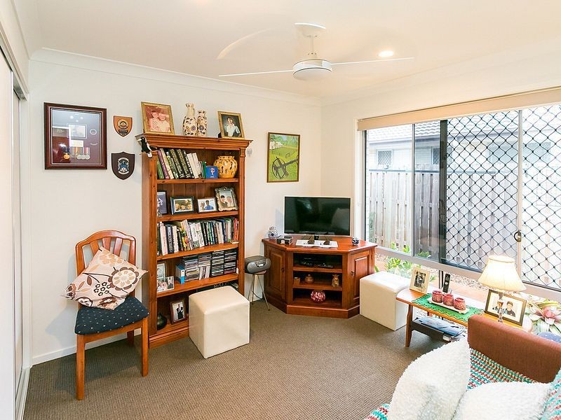 12 Roebuck Street, Urraween QLD 4655