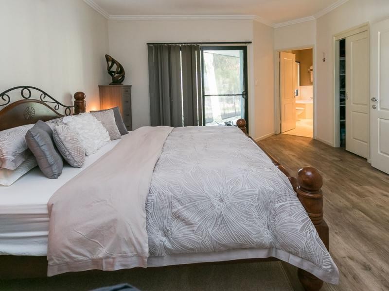 15 Highview Drive, Craignish QLD 4655
