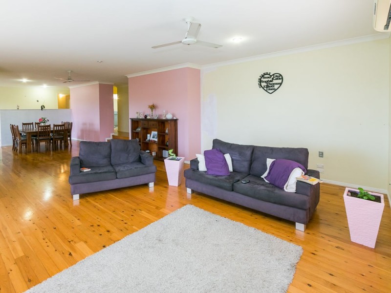 45 Haydn Drive, Kawungan QLD 4655