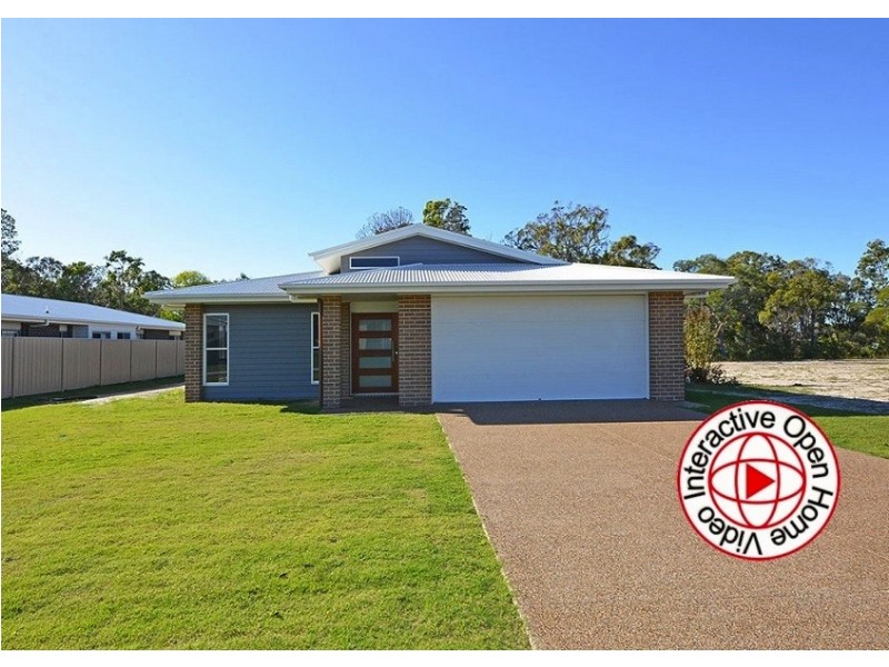 56 Ronaldo Way, Urangan QLD 4655