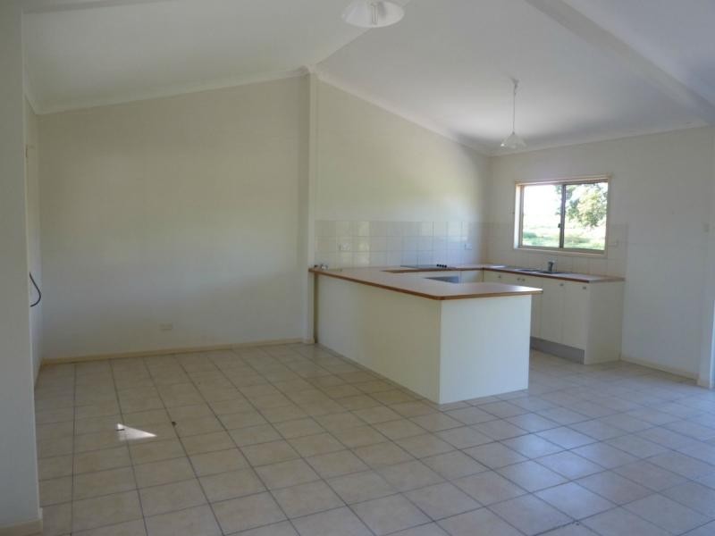 60 Beck Road, Urangan QLD 4655