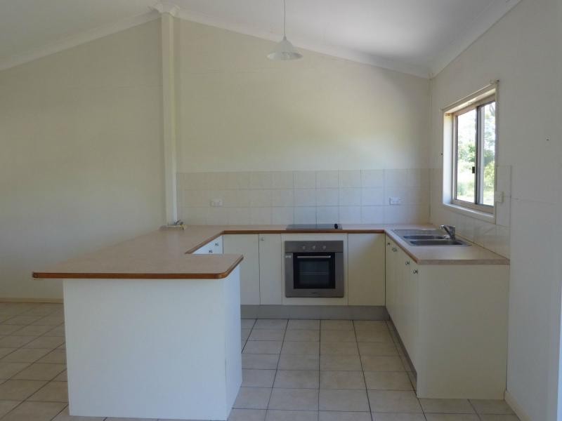 60 Beck Road, Urangan QLD 4655