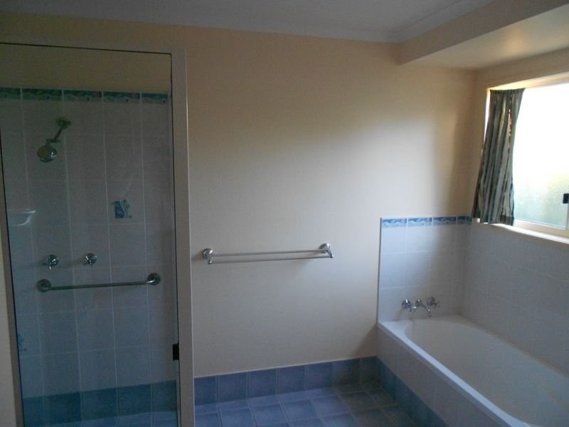 35 Coal Street, Howard QLD 4659