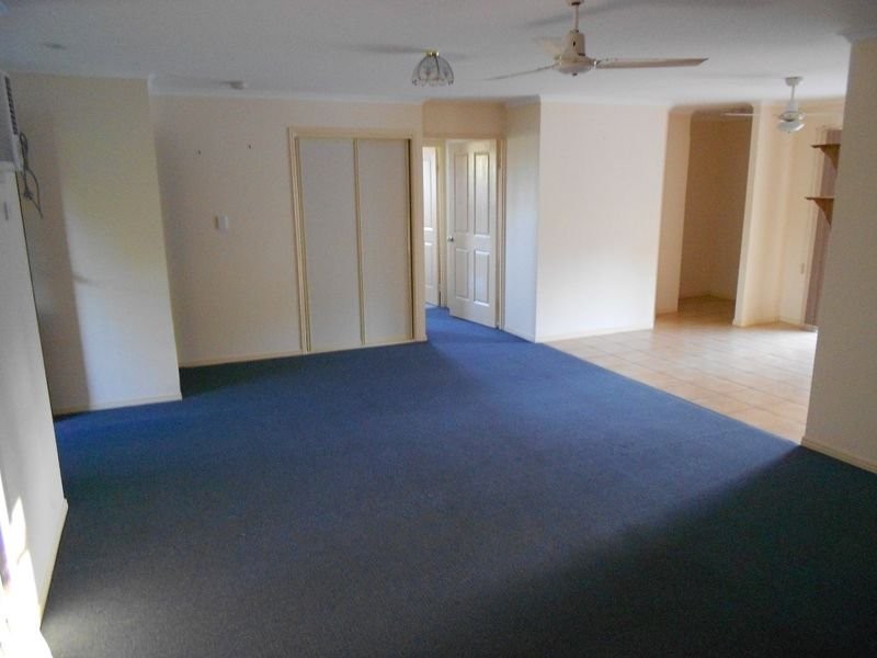 35 Coal Street, Howard QLD 4659