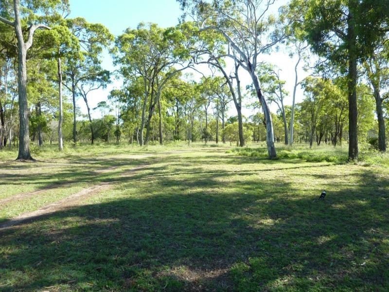 60 Beck Road, Urangan QLD 4655