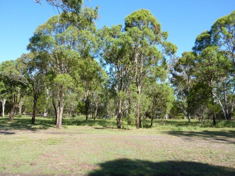 60 Beck Road, Urangan QLD 4655