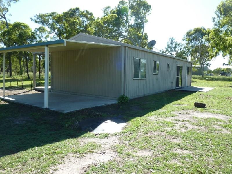 60 Beck Road, Urangan QLD 4655
